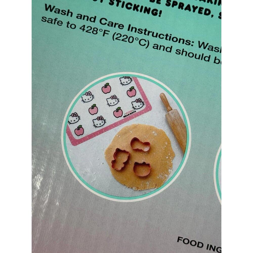 Hello Kitty baking set - Picture 4 of 4